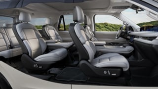 2025 Lincoln Lincoln Navigator Internal Image 1